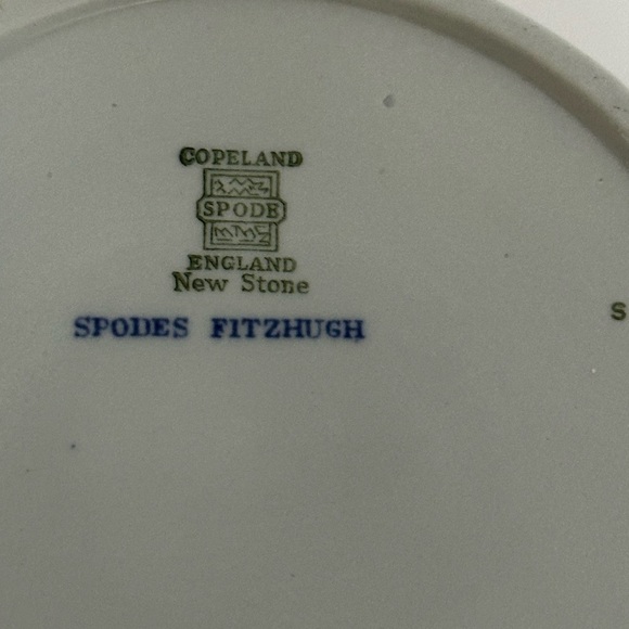 Spode Fitzhugh Blue & White Coffee Pot - Picture 5 of 8